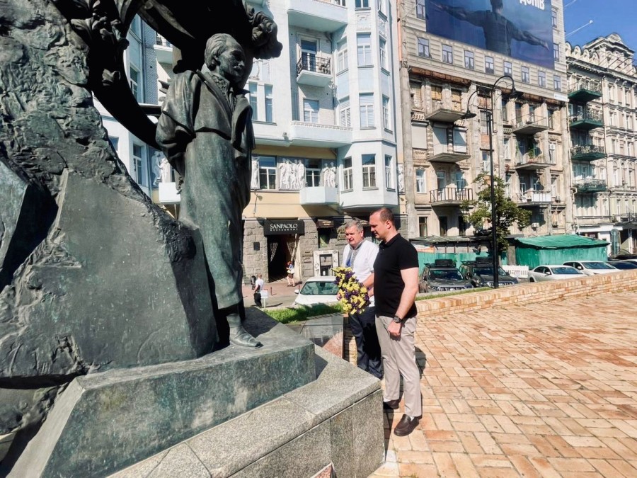 У День Української Державності Печерська районна в місті Києві державна адміністрація вшанувала пам’ять В’ячеслава Чорновола