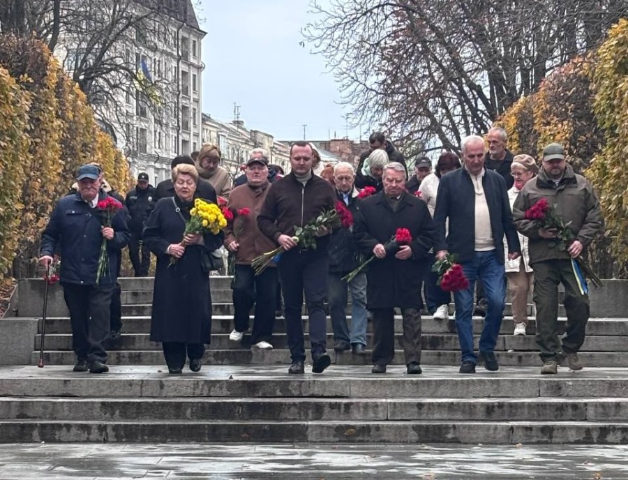 🕯️ Київ вшанував пам’ять полеглих у боротьбі проти нацизму