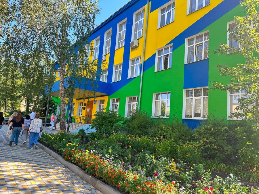 Освітні заклади району готують до зустрічі з учнями