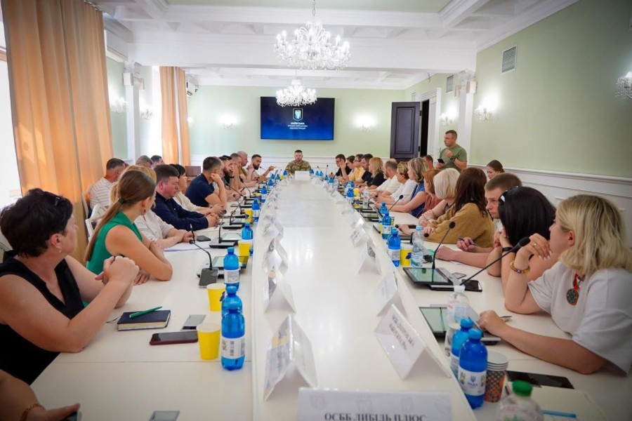 Голова Солом’янської РДА Сергій Мовенко взяв участь у нараді з головами районних адміністрацій та представниками ОСББ і ЖБК столиці