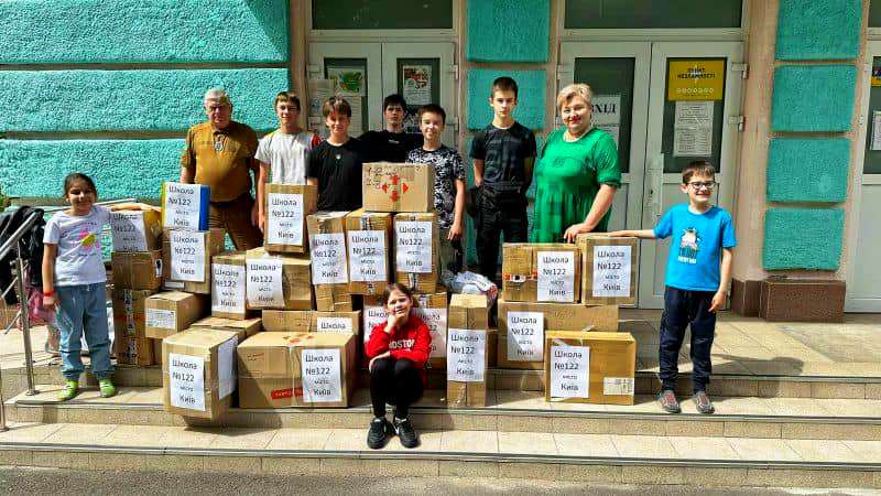 Благодійна акція «Діти для дітей»