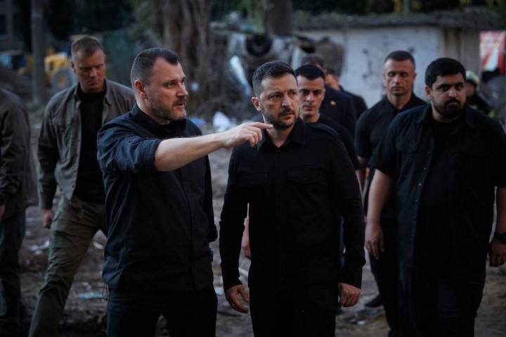 Володимир Зеленський особисто відвідав місце прильоту у Святошинському районі