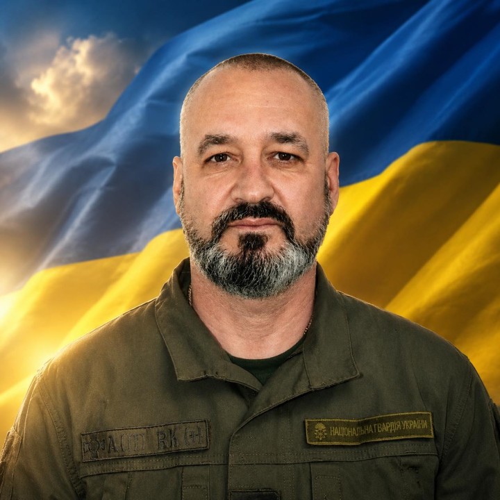 Колектив Комунальна корпорація "Київавтодор" з глибоким сумом повідомляє про болісну втрату Героя Костянтина Олександровича Волохова.