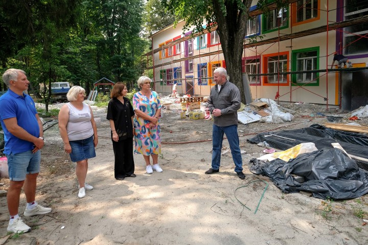 У дитячому садочку №295 завершують основні відновлювальні роботи