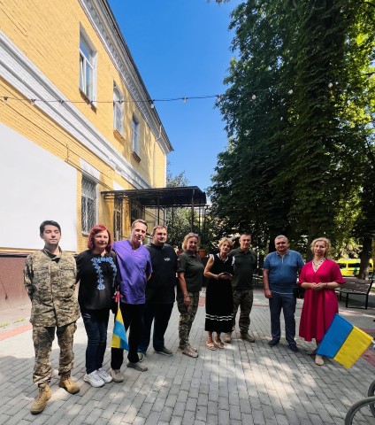 У одному з медичних центрів відбулася культурно-терапевтична місія «Добро, що торкається душі»