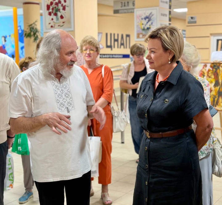 Історія України, написана мовою мистецтва