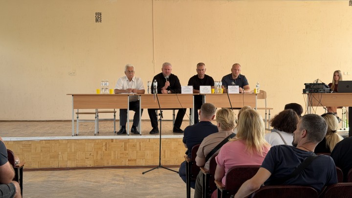 Зустріч із мешканцями будинку на вулиці Сікевича