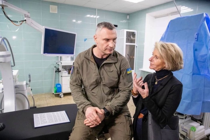 Київська медицина тримає удар: стійкість столичних медиків є прикладом для міжнародних партнерів
