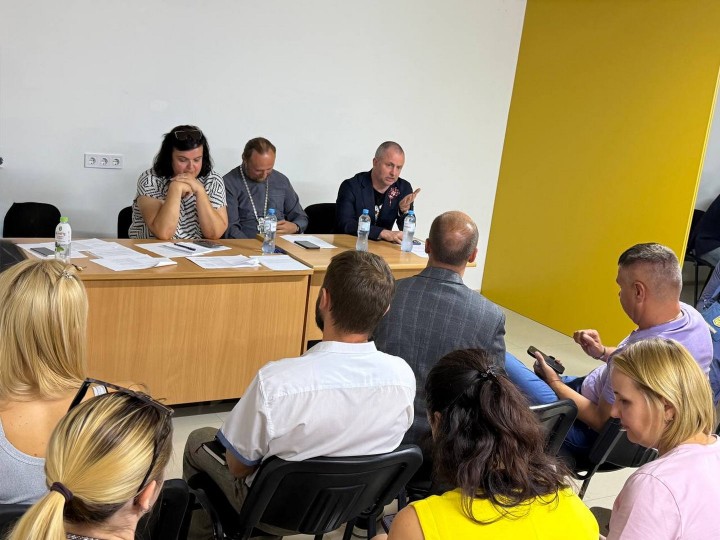 Деснянська РДА та Громадська рада: від діалогу — до спільної роботи