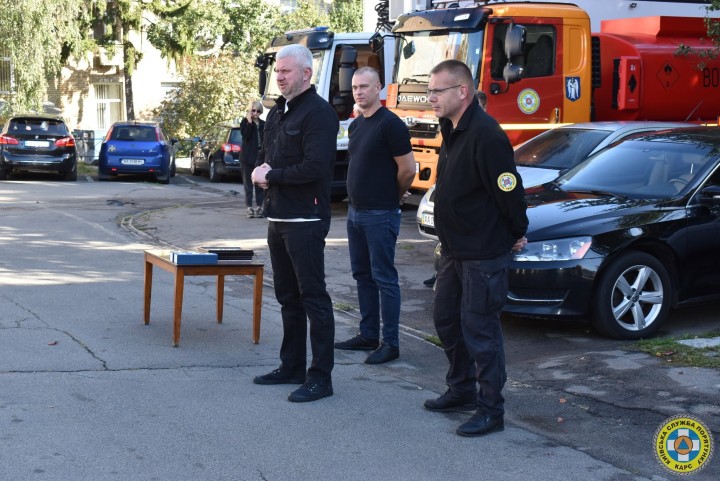 З нагоди Дня рятівника працівників Департаменту муніципальної безпеки та рятувальників КАРС «Київська служба порятунку» привітали очільники Солом’янської в місті Києві держадміністрації