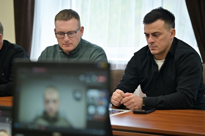 У Святошинській РДА обговорили роботу базових станцій у разі тривалих знеструмлень
